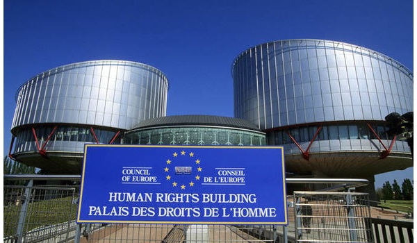 Las empresas podrán espiar el WhatsApp y correos de sus empleados si les avisa 3 tribunal derechos humanos