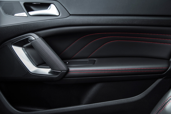 Peugeot 308 Denon