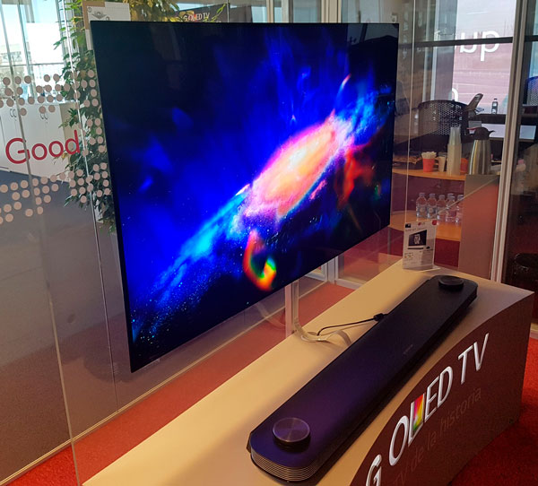 LG OLED W7, imagen de calidad en un televisor fino como el papel