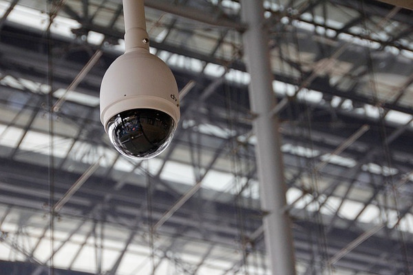 Camara de seguridad reconocimiento facial vigilancia