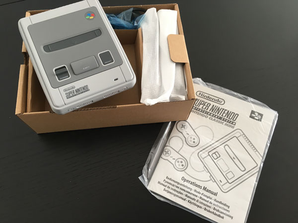 SNes Classic Mini caja