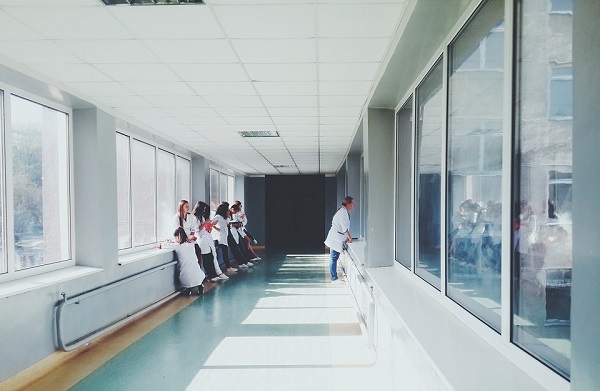 Los mejores hospitales de España por Comunidad según Google Maps 12 Extremadura