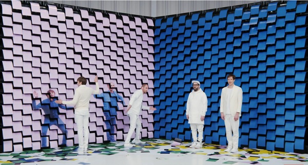 OK Go publica un nuevo videoclip protagonizado por 567 impresoras
