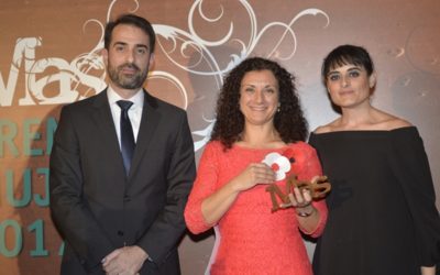 Samsung premia a la creadora del primer exoesqueleto para niños