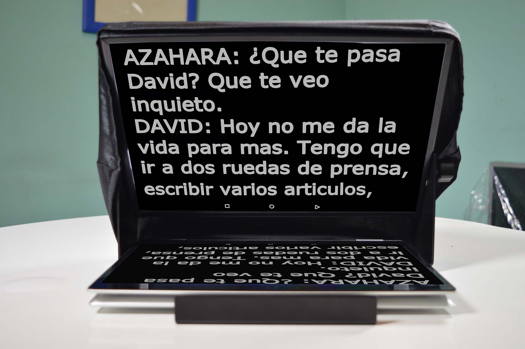 TeleprompterPAD iLight PRO 13”, teleprompter para pantallas grandes 9 TeleprompterPAD iLight PRO 13”, teleprompter para pantallas grandes 7