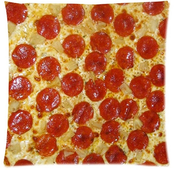 10 regalos baratos y originales de amigo invisible por menos de 10 euros 9 cojin pizza