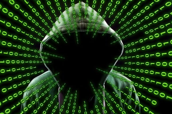 Se propaga un virus que secuestra tus datos a través de Office