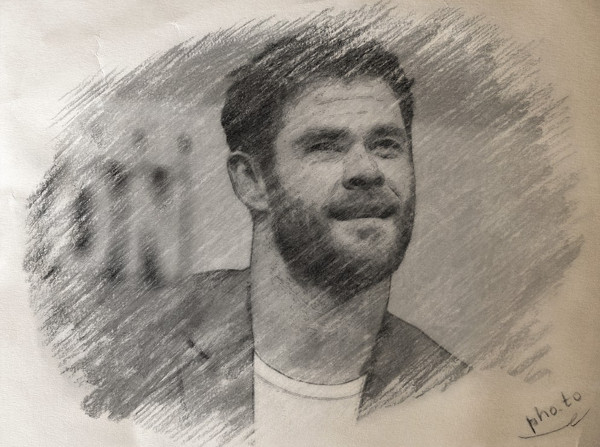 Como convertir una foto en dibujo - Hemsworth carboncillo