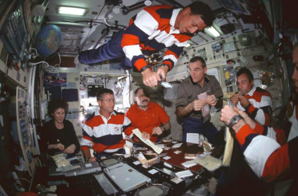 astronauta comida 