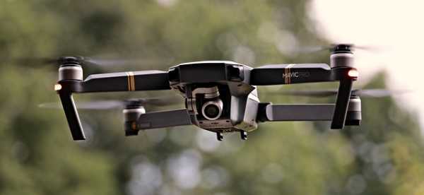 Nuevas normas sobre drones, dónde puedes volar y qué está prohibido 4 Dron con cámara