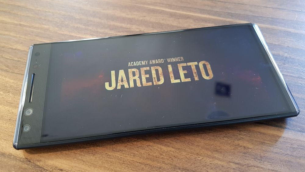 Alcatel 5, un móvil con pantalla inmersiva y reconocimiento facial 3