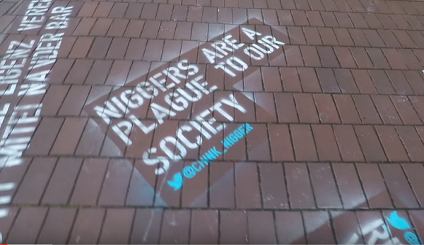 ¿La democracia de las redes sociales arruina la democracia? 3 Pintada en Twitter