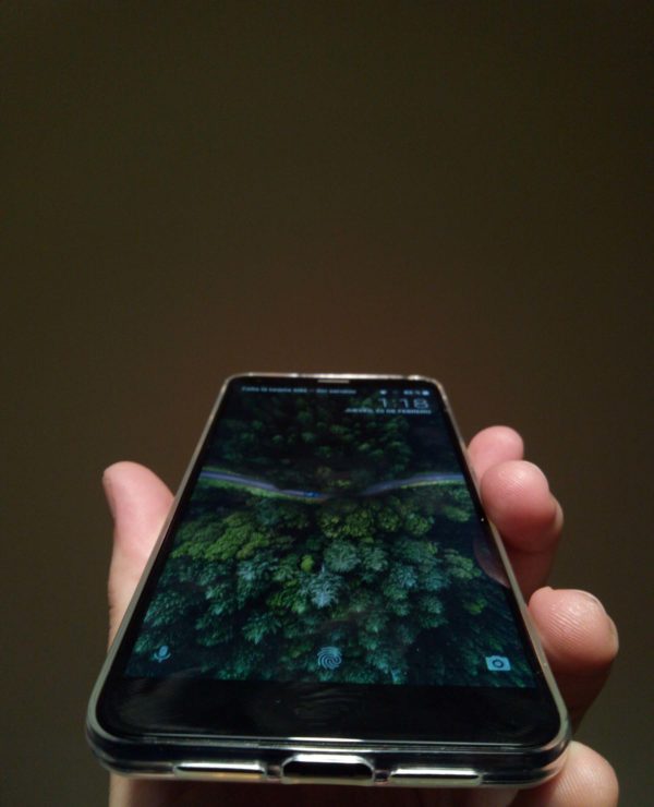 ZTE blade v9 