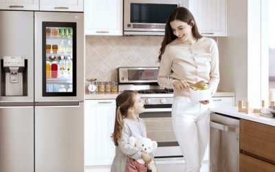 Ventajas de LG InstaView, el frigorífico con pantalla en la puerta