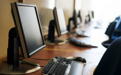 Cómo usar un ordenador público de forma segura