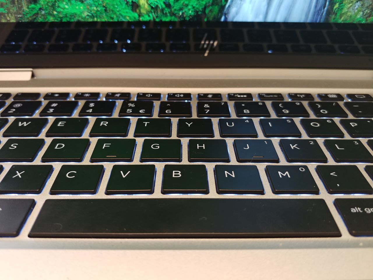HP-Elitebook-x360-1030-g2-17