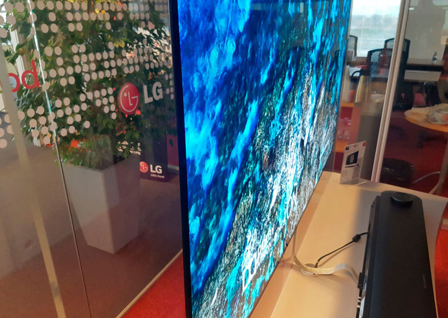 Televisores OLED, descubrimos por qué son tan finos como un papel