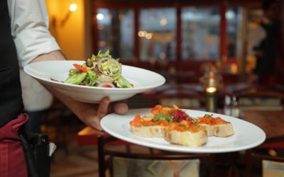 6 apps para comprar comida barata que sobra en comercios y restaurantes