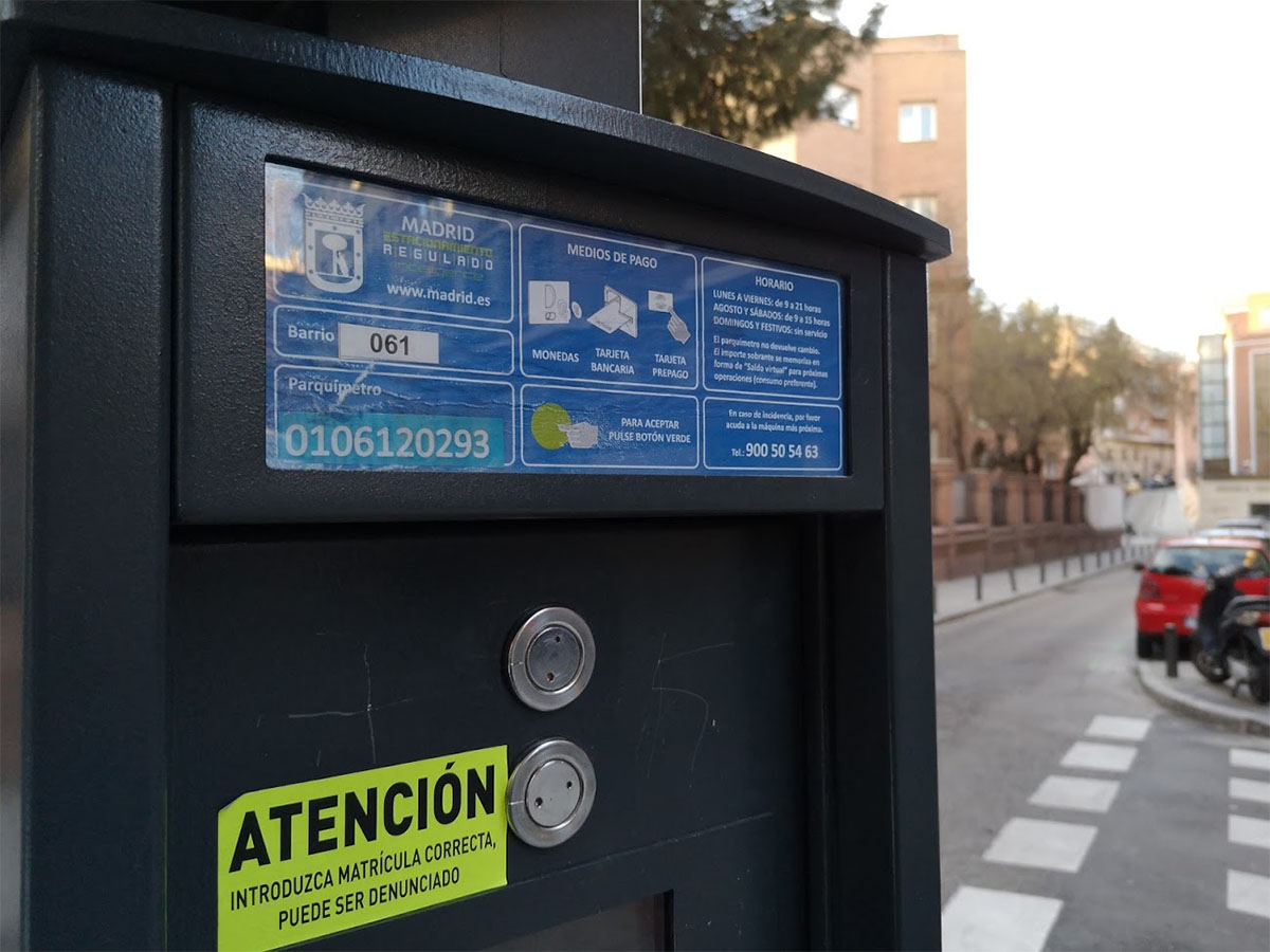 Telpark, E-Park y ElParking podrán cobrarte un recargo por el SER en Madrid