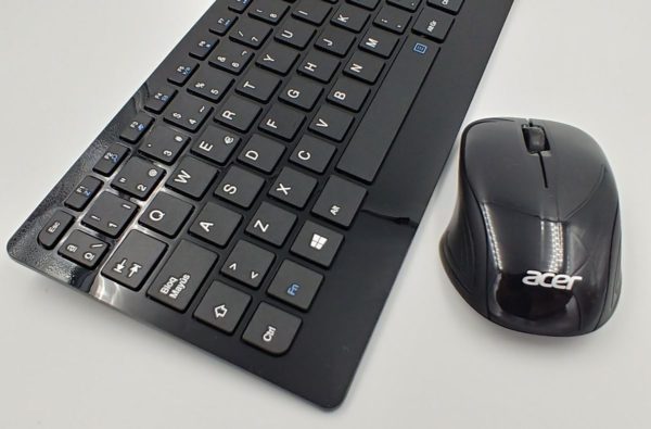 Acer-aspire-u27-teclado-raton-6