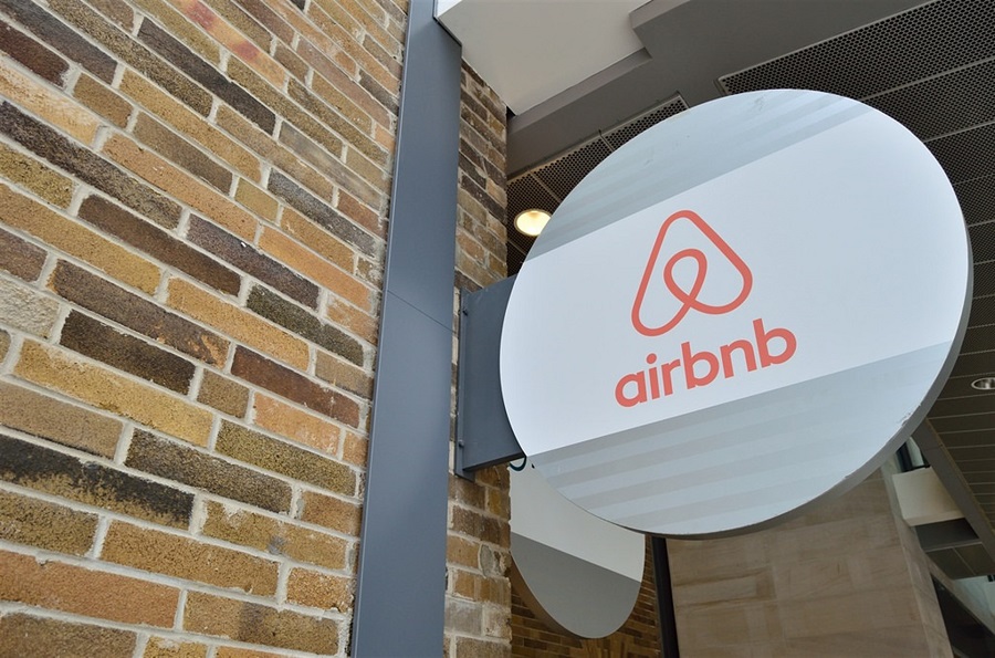 Airbnb estrena una herramienta para luchar contra los pisos de alquiler sin licencia