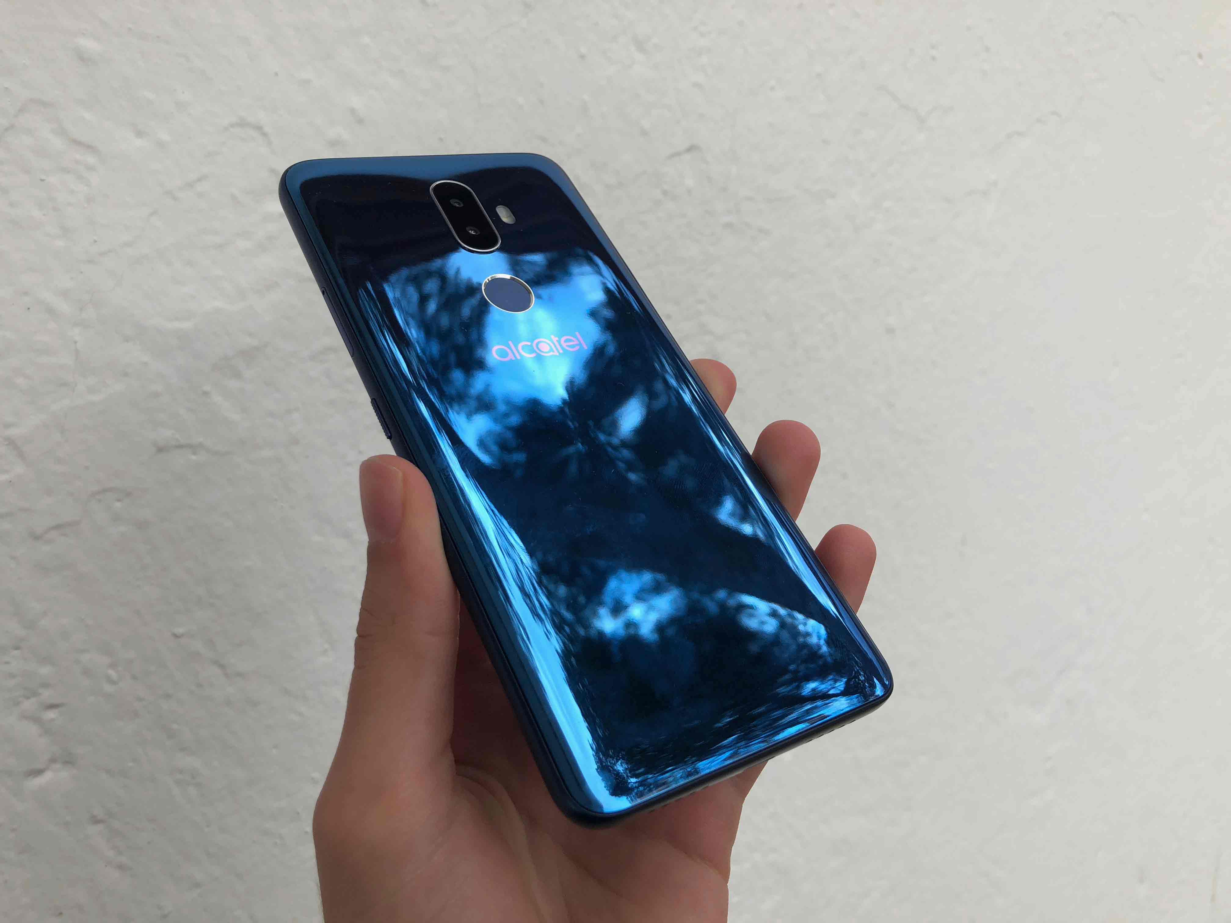 Alcatel_3V_01