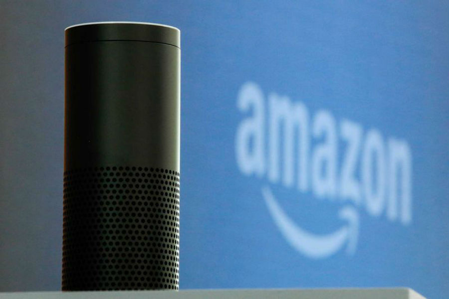 Amazon explica por qué Alexa grabó y compartió una conversación privada