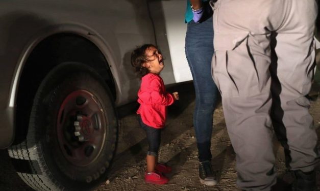 Una pareja recauda 3 millones en Facebook para reunir familias de refugiados