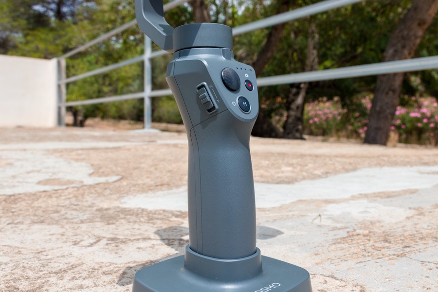 hemos probado DJI Osmo Mobile 2 lateral