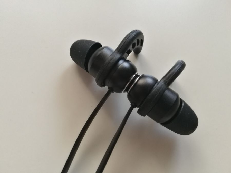 KSix Go&Play NeckBand, auriculares inalámbricos con 8 horas de autonomía 11 ksix go&play neckband magnéticos
