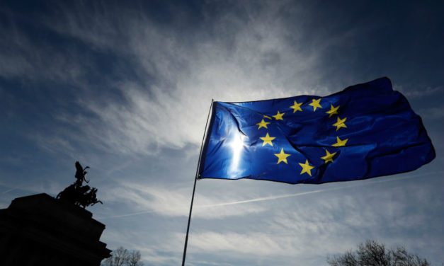 La Unión Europea vota a favor de bloquear los memes en Internet