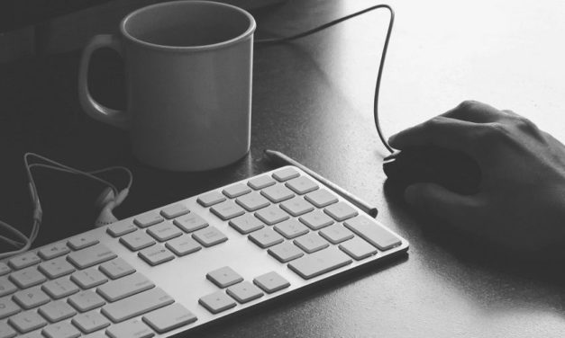 10 teclados con cable para PC por 30 euros o menos
