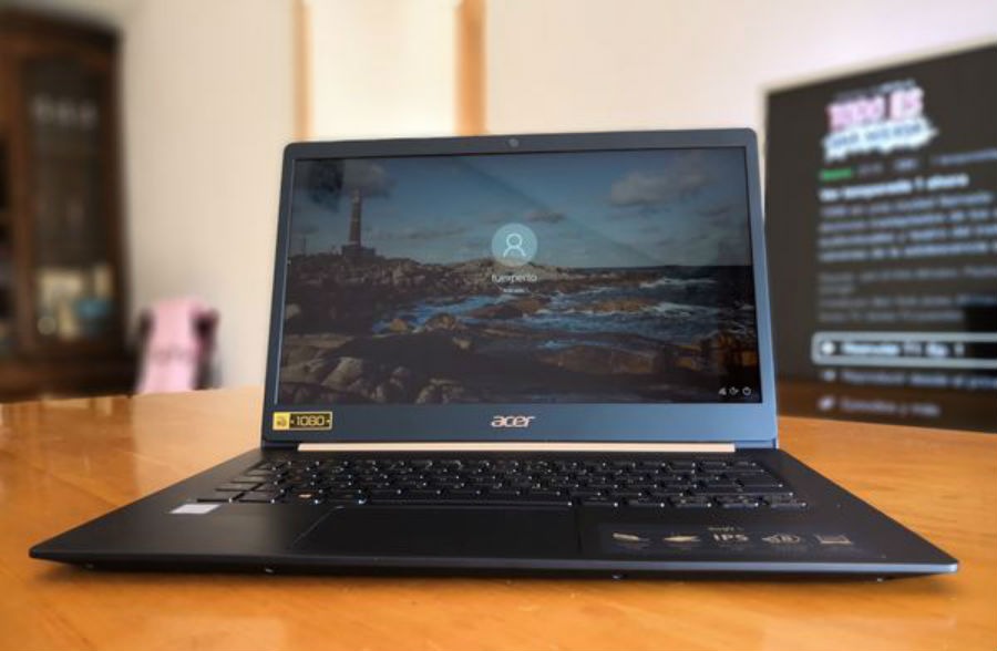 5 portátiles de menos de un kilo para llevar en tus vacaciones 2 Acer