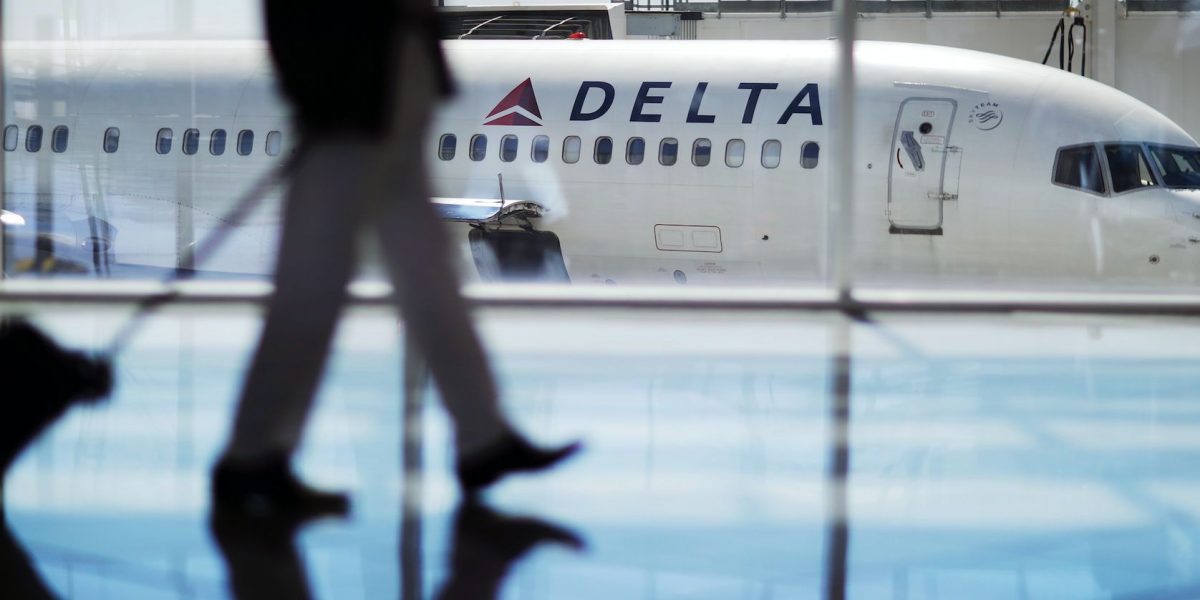 Cómo reclamar online los retrasos y cancelaciones en vuelos