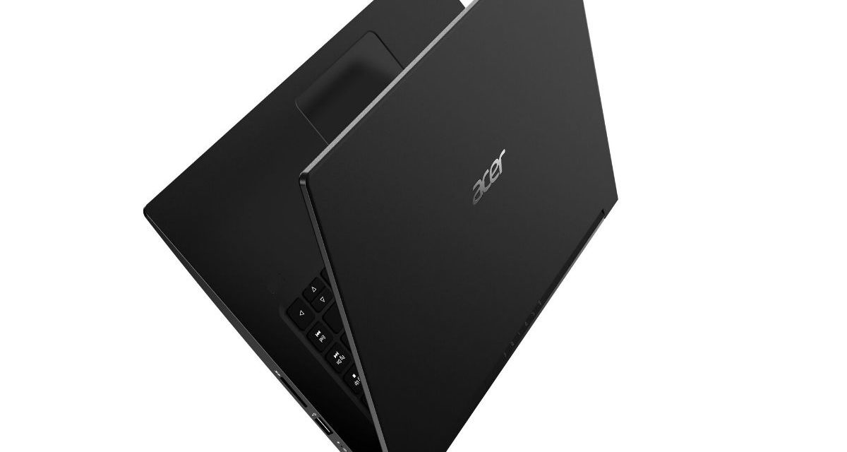 Acer Aspire 7, un ultrabook con potencia gráfica para aplicaciones como Photoshop