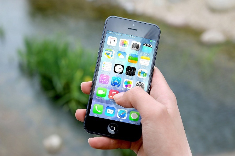 Apple dice que el iPhone no escucha las conversaciones de los usuarios