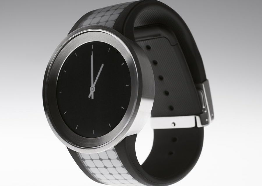 Sony FES Watch U, un smartwatch que cambia de diseño con solo dar un botón
