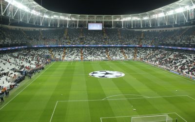 Vodafone denuncia a Movistar por las ofertas de fútbol
