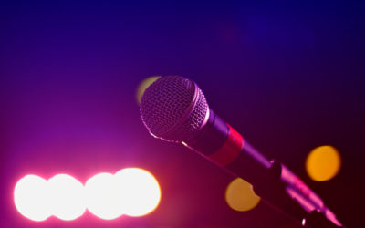 20 vídeoclips de YouTube de canciones actuales para montarte un karaoke casero
