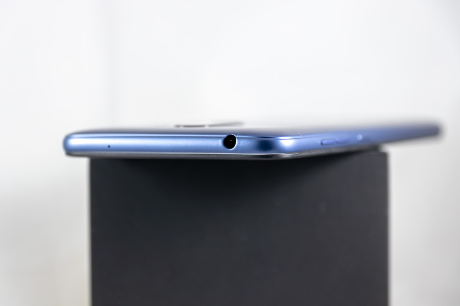 hemos probado POCOPHONE F1 conector jack