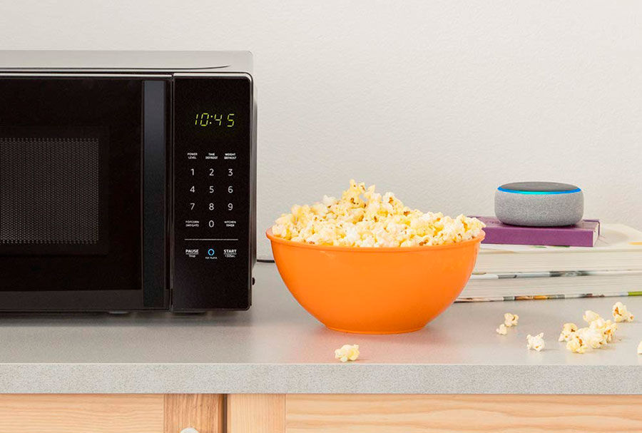 Desde un enchufe hasta un microondas, los nuevos gadgets de Amazon con Alexa 2 nuevos gadgets de Amazon con Alexa microondas