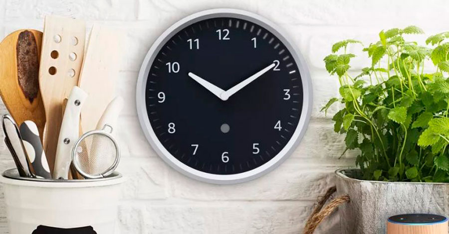 nuevos gadgets de Amazon con Alexa reloj de pared