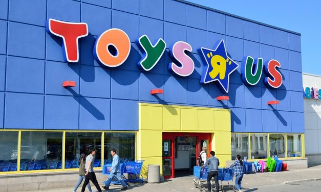 Los directivos de Toys R Us recuperan las tiendas en España