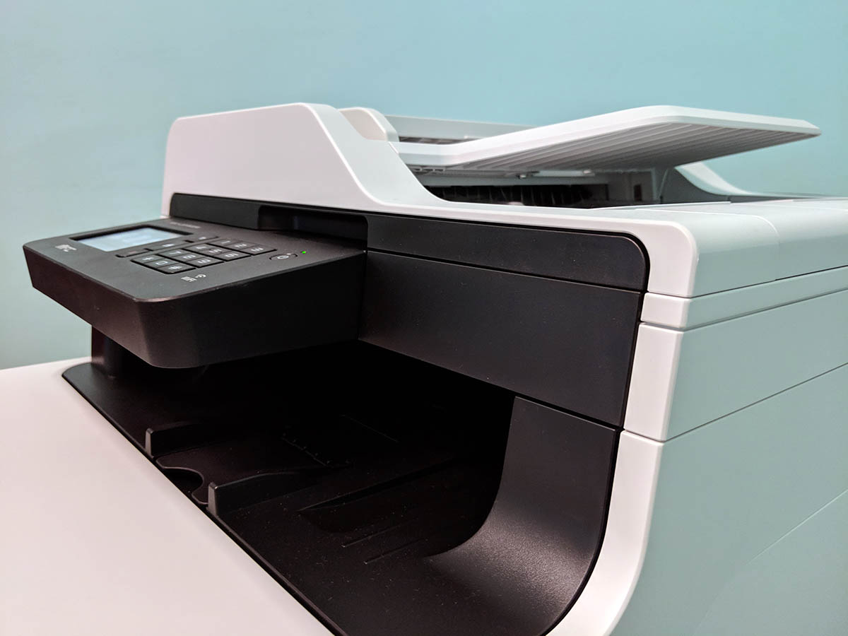 Brother MFC-L3770CDW, impresora láser con copiadora y escáner a doble cara 18 Brother-MFCL3770CDW bandeja de salida