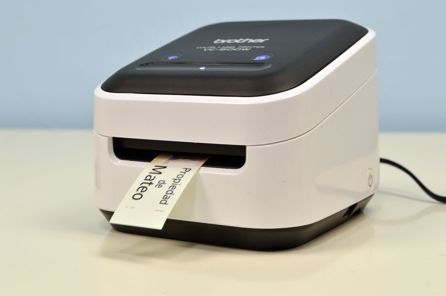 Impresora de etiquetas Brother VC-500W, esta es nuestra experiencia de uso 12 diseño