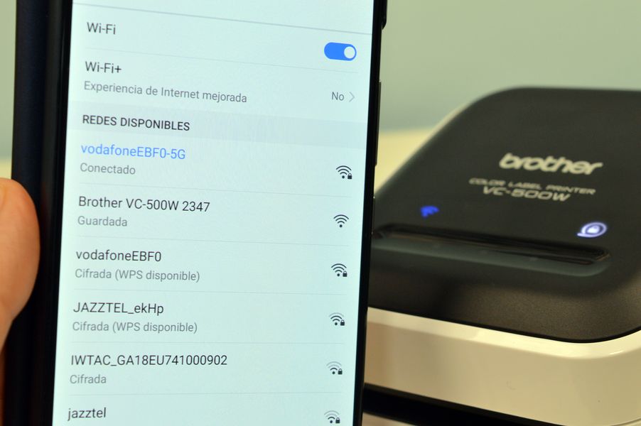 Impresora de etiquetas Brother VC-500W, esta es nuestra experiencia de uso 14 wifi direct