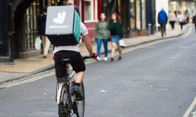 Deliveroo Plus, envíos gratis al pedir comida por 6 euros al mes