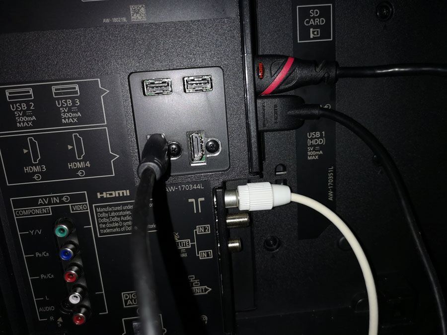 hemos probado Panasonic FZ950 conectores