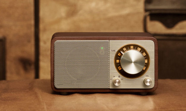 Participa en el concurso de tuexperto.com y llévate esta radio vintage