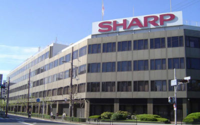 Sharp completa la compra del negocio de PC de Toshiba